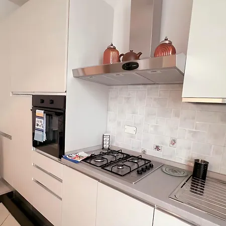 Apartment Baia Lunare Vado Ligure